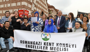Engelli bireylerin annelerine emeklilik hakkı verilsin çağrısı Engelli bireylerin annelerine emeklilik hakkı verilsin çağrısı