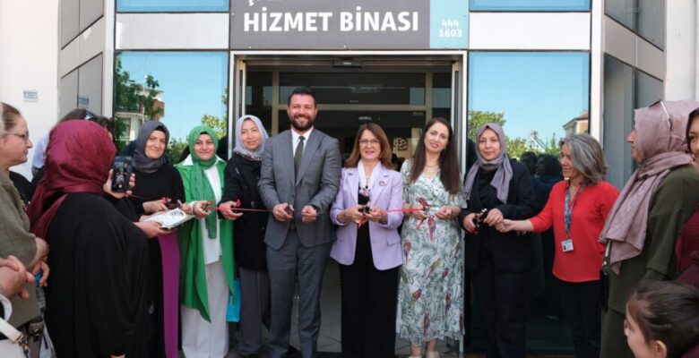 Çalılı kadınlar el emeklerini sergiledi
