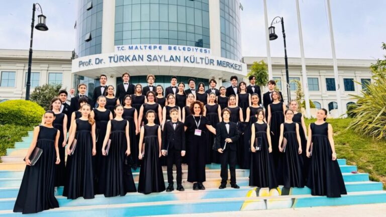 BUÜ Devlet Konservatuvarı Çocuk Korosuna iki ödül