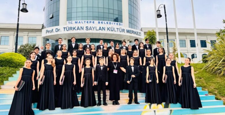 BUÜ Devlet Konservatuvarı Çocuk Korosuna iki ödül