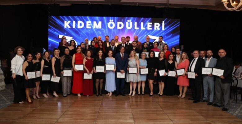 BURTOM 30. YAŞINI KUTLADI