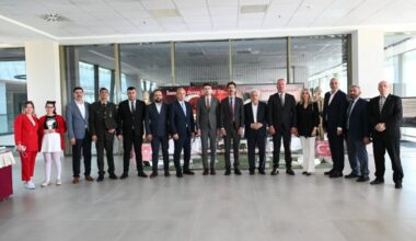 Karacabey’de Çanakkale Gezici Müzesi ziyarete açıldı Karacabey’de Çanakkale Gezici Müzesi ziyarete açıldı