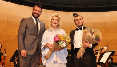 Nilüfer Senfoni Orkestrası ilk konserinde Gülsin Onay’ı ağırladı