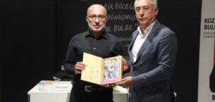 Ödüllü yazar Yavuz Ekinci Nilüfer’de okurlarıyla buluştu
