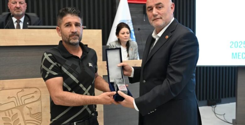 Karabatı: “Tek derdimiz Karacabey”