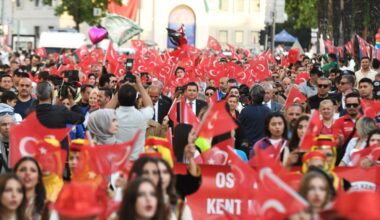 Osmangazi’de binlerce kişilik 19 Mayıs korteji