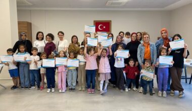 Karacabey Belediyesi’nden Anneler Günü’ne tatlı bir dokunuş