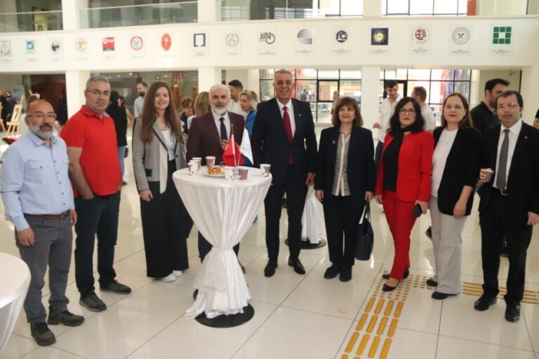 MİMARLAR TARİHİ ZENGİNLİKLERE SAHİP ÇIKIYOR