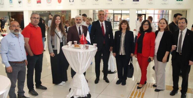 MİMARLAR TARİHİ ZENGİNLİKLERE SAHİP ÇIKIYOR