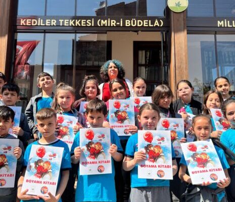 Osmangazi Belediyesi’nden çocuklara masal şöleni