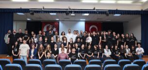 Genç yazarlar deneyimlerini paylaştı
