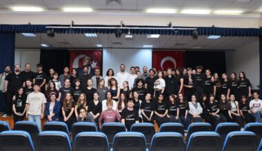 Genç yazarlar deneyimlerini paylaştı