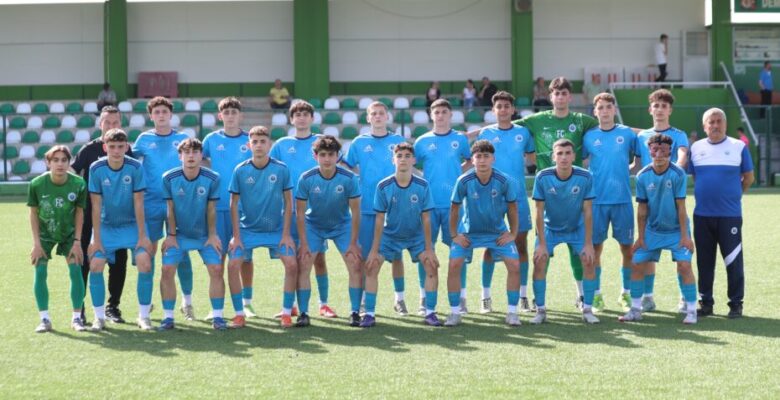 U17’de Şampiyon Gemlik Belediyespor