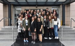 GELECEĞİN MODA TASARIMCILARI BU PROGRAMDA YETİŞİYOR