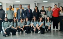 Öğrencilerin Yıl Sonu Sergisi Büyük Beğeni Topladı