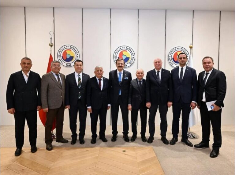 GTSO BAŞKANI HAMALOĞLU, TOBB GENEL KURULU’NDA BÖLGESEL SORUNLARI GÜNDEME TAŞIDI
