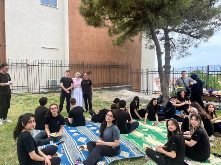 Gemport Gemlik Anadolu Lisesi’nde 4. Geleneksel Hıdırellez Şenliği