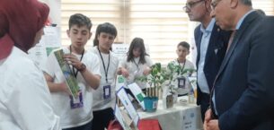 ENGÜRÜCÜK ORTAOKULUNDA BİLİM FUARI HEYECANI