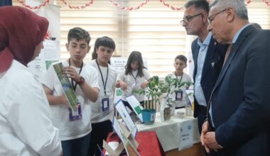 ENGÜRÜCÜK ORTAOKULUNDA BİLİM FUARI HEYECANI