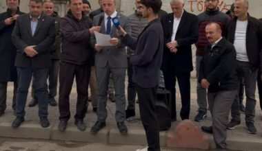 Saadet Gemlik Okullarını İsteyen Ailelerle Birlikte