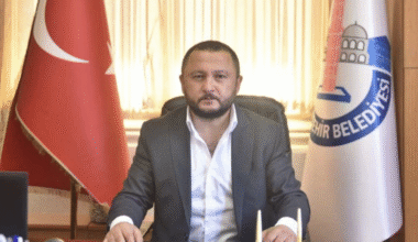 SİLAHLI’DAN BAŞKAN ÖZEL VE BAŞKAN KARABATI’YA SERT MESAJLAR