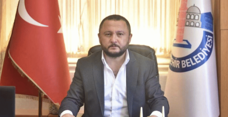 SİLAHLI’DAN BAŞKAN ÖZEL VE BAŞKAN KARABATI’YA SERT MESAJLAR