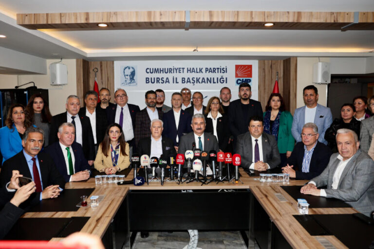 CHP Bursa İl Başkanı Nihat Yeşiltaş: “Bursa İçin Hizmet Üretilmesini Kimse Engelleyemez!”