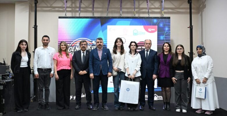 YILDIRIM’DA GENÇLİK VE TEKNOLOJİ FESTİVALİ DEVAM EDİYOR