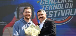 BURSA’DA TEKNOLOJİ VE GENÇLİK RÜZGARI ESTİ