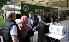 YILDIRIM BELEDİYESİ’NDEN 50 BİN FİDE