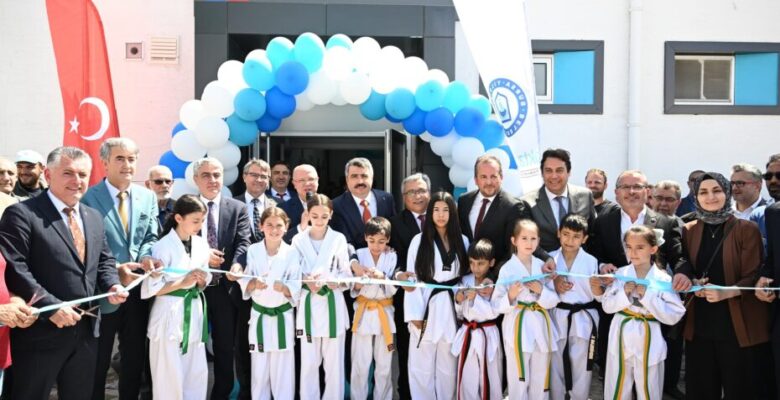 YILDIRIM’A 6 YILDA 22 SPOR TESİSİ