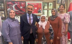 AK Parti Gemlik İlçe Teşkilatı’ndan Şehit Ailelerine Anlamlı Ziyaret