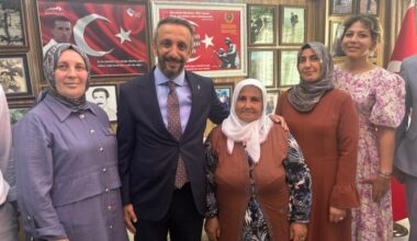 AK Parti Gemlik İlçe Teşkilatı’ndan Şehit Ailelerine Anlamlı Ziyaret