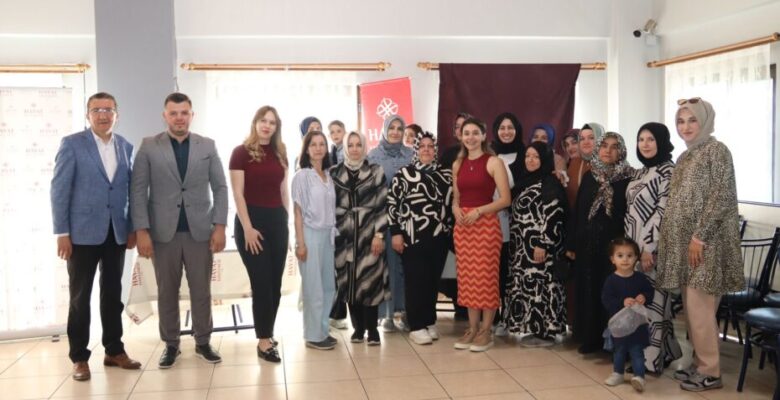 HAYAT HASTANESİ’NDEN “STRESİN ETKİLERİ VE ÇÖZÜM YOLLARI” SEMİNERİ