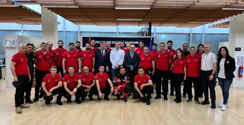BUSKİ ve BURULAŞ arama kurtarma ekipleriyle AKOM’da istişare toplantısı
