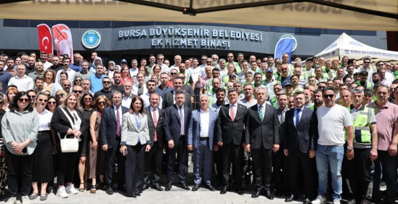 Başkan Bozbey, Büyükşehir ailesiyle bayramlaştı