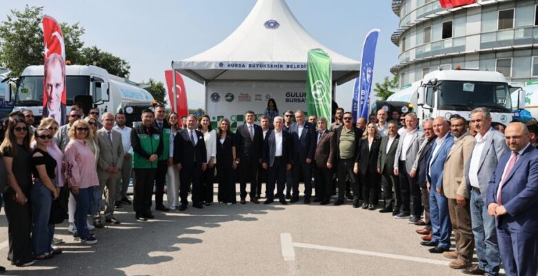 Başkan Bozbey, Büyükşehir çalışanlarının bayramını kutladı