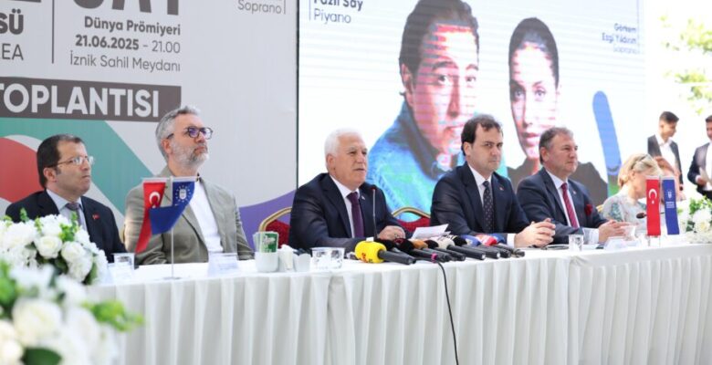 Fazıl Say’dan İznik’e özel beste