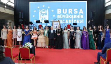 BUSMEK Yıl Sonu Sergisi ziyarete açıldı