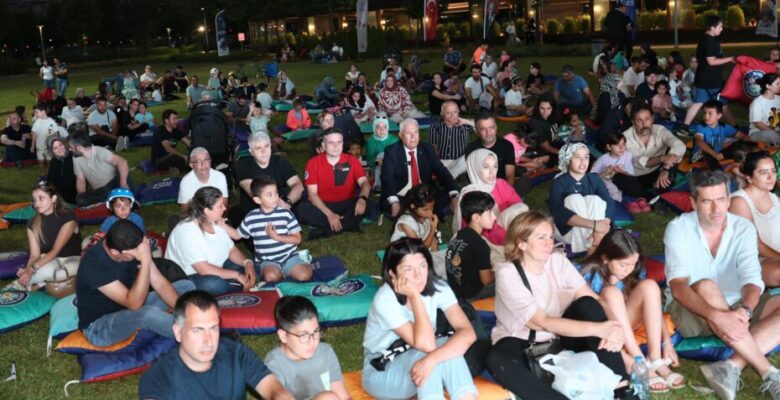 Büyükşehir’den Mobilfest ile bilim dolu gece