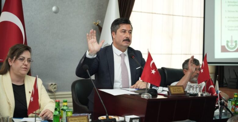 YENİŞEHİR BELEDİYE MECLİSİ KARIŞTI, MUHALEFET YATIRIMLARA RET OYU VERDİ
