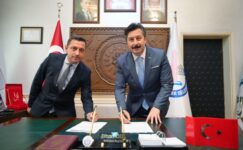 YESAŞ’TA PERSONEL İÇİN 50 BİN 500 LİRALIK İMZA!