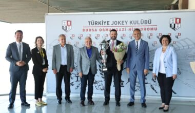 Nilüfer Belediye Başkanlığı Koşusu’nun galibi “Taşan”