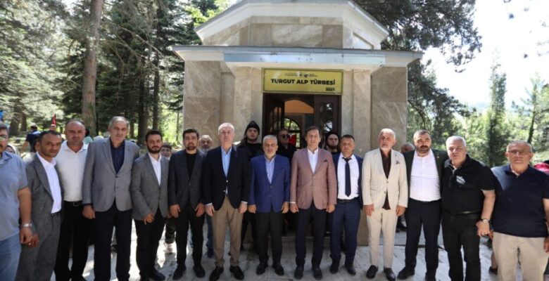 İNEGÖL FATİHİ TURGUT ALP DUALARLA ANILDI