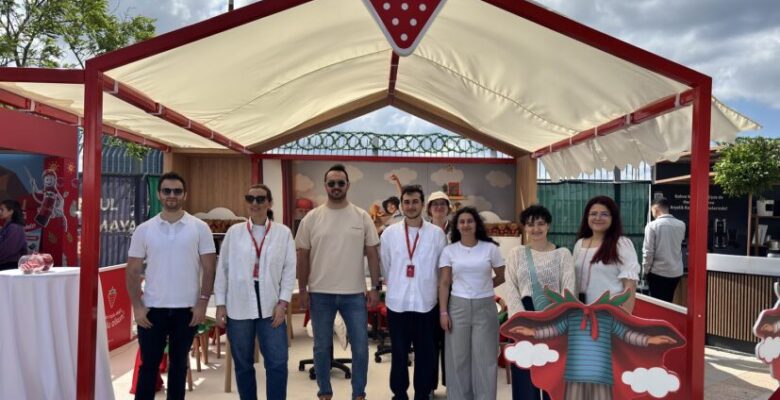 ÇİLEK, YARATICI ÇOCUK FESTİVALİ’NDE ÇOCUKLARLA BULUŞTU