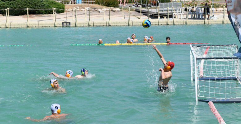 Spor ve eğlenceyi birleştiren Sutopu Festivali başladı