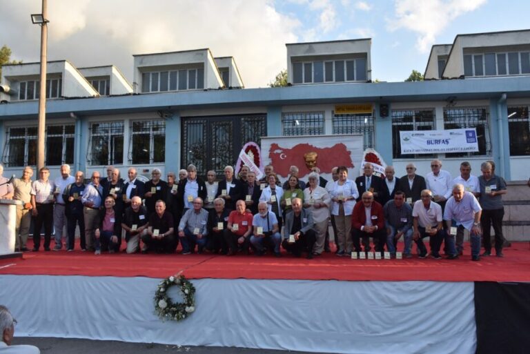 157 YILLIK EĞİTİM ÇINARINDA DUYGUSAL BULUŞMA
