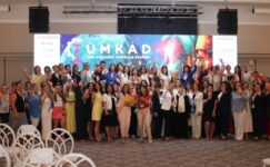TÜMKAD’DAN GÖRKEMLİ ZİRVE