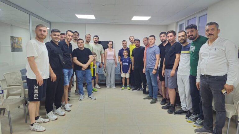 Karacabey’de kurumlar arası voleybol heyecanı başlıyor