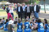 Osmangazi’de kız çocukları için Mini Voleybol Şenliği